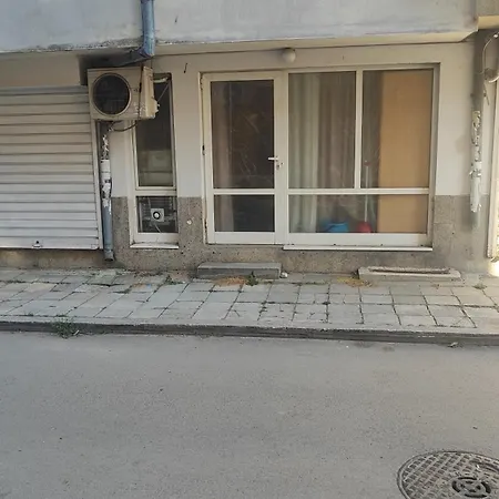 Apartment паритон *
